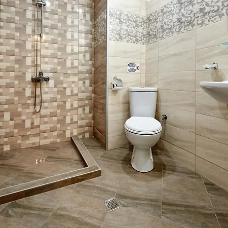 Peneka Hotel 2*