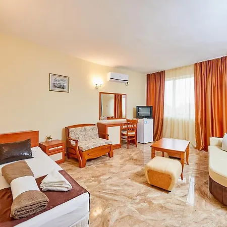 Hotel Peneka 2*