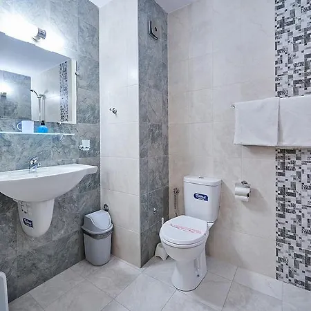 Hotel Peneka 2*
