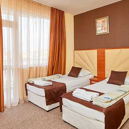 Hotel Peneka 2*